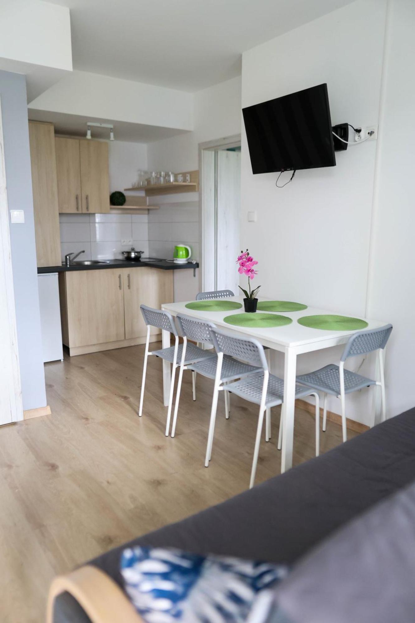 Apartamenty Poddabek- Basen Kryty, Sauna, Animacje Dla Dzieci , Malpi Gaj, Baseny Na Dachu Poddabie Ngoại thất bức ảnh