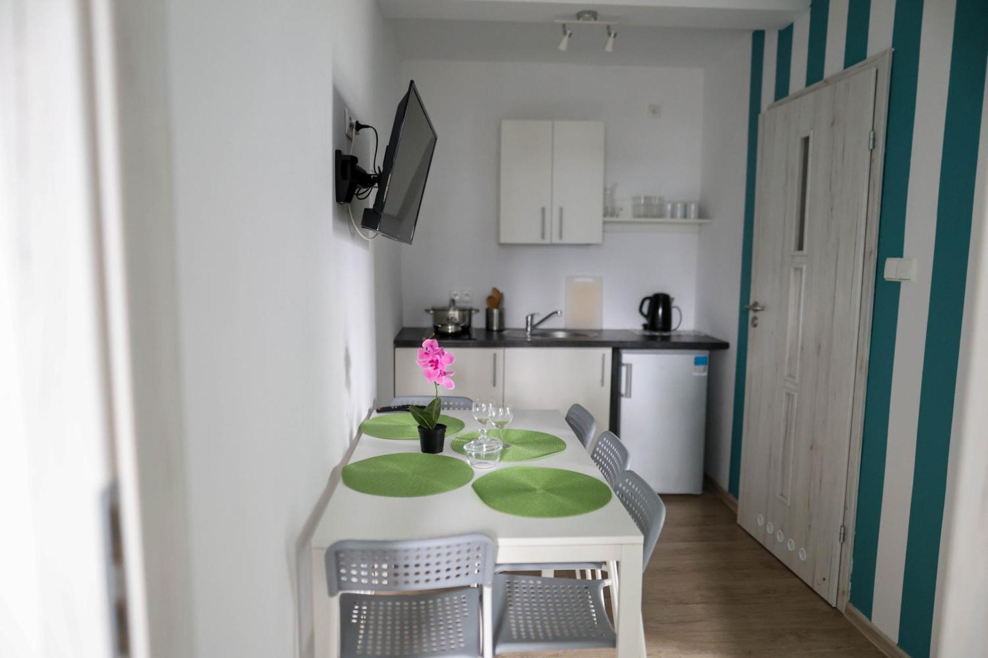 Apartamenty Poddabek- Basen Kryty, Sauna, Animacje Dla Dzieci , Malpi Gaj, Baseny Na Dachu Poddabie Ngoại thất bức ảnh